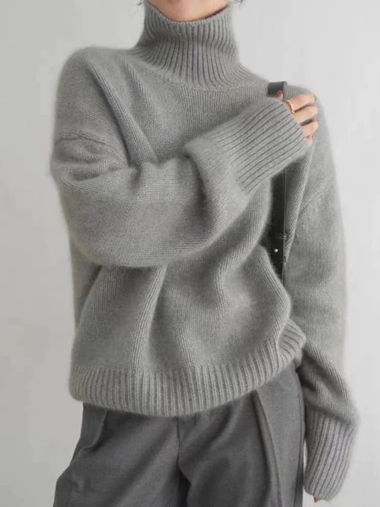 ISABELLA | Soft Turtleneck Sweater