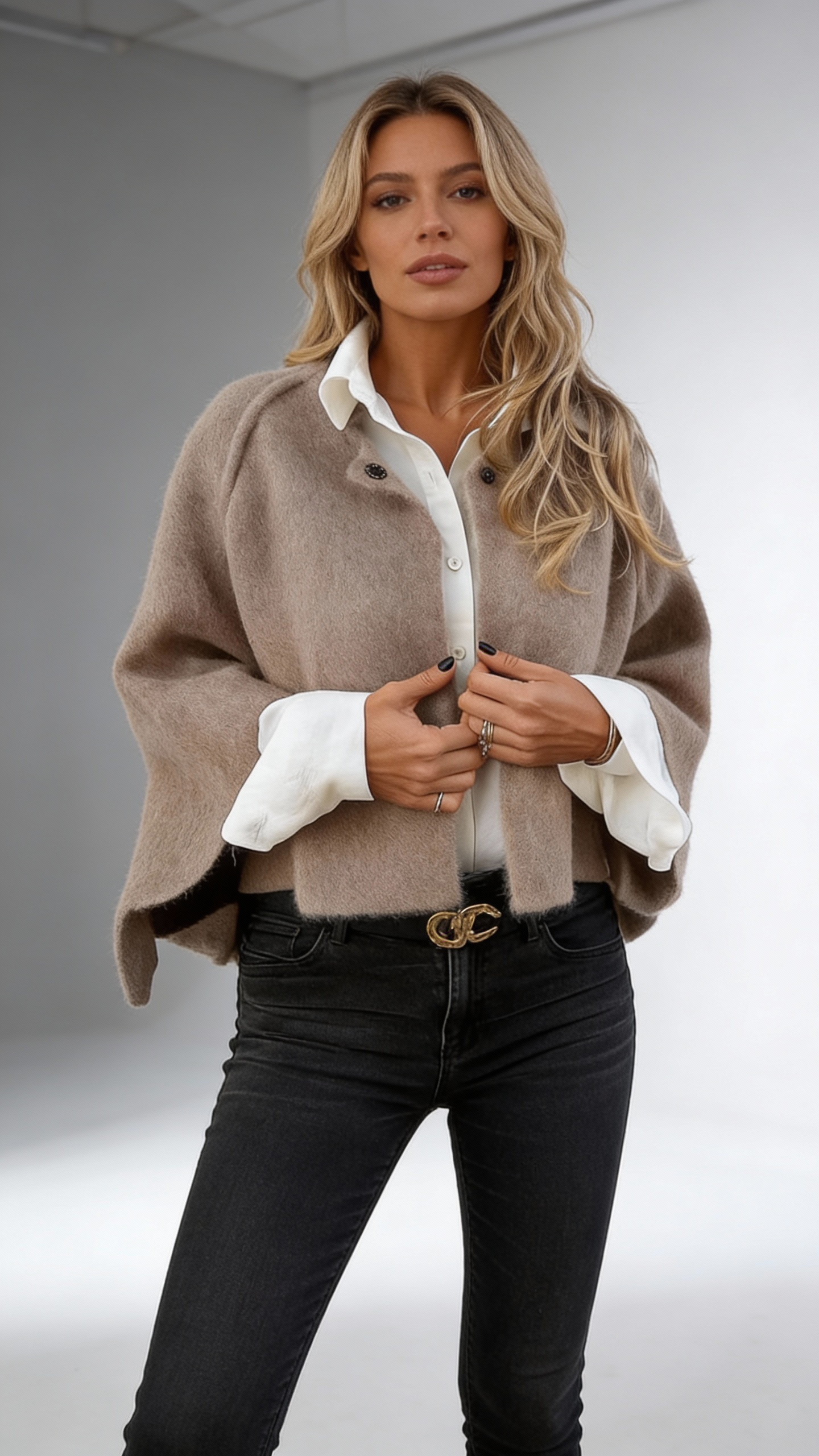 Judith | Elegant Warm Short Jacket