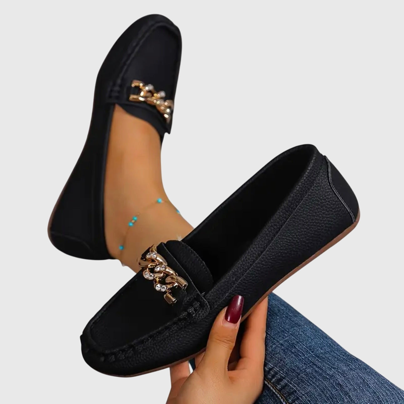 Rori | Loafers with Gold Chain
