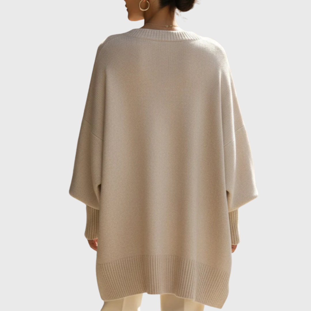LIVIA™ – Oversized Poncho Sweater