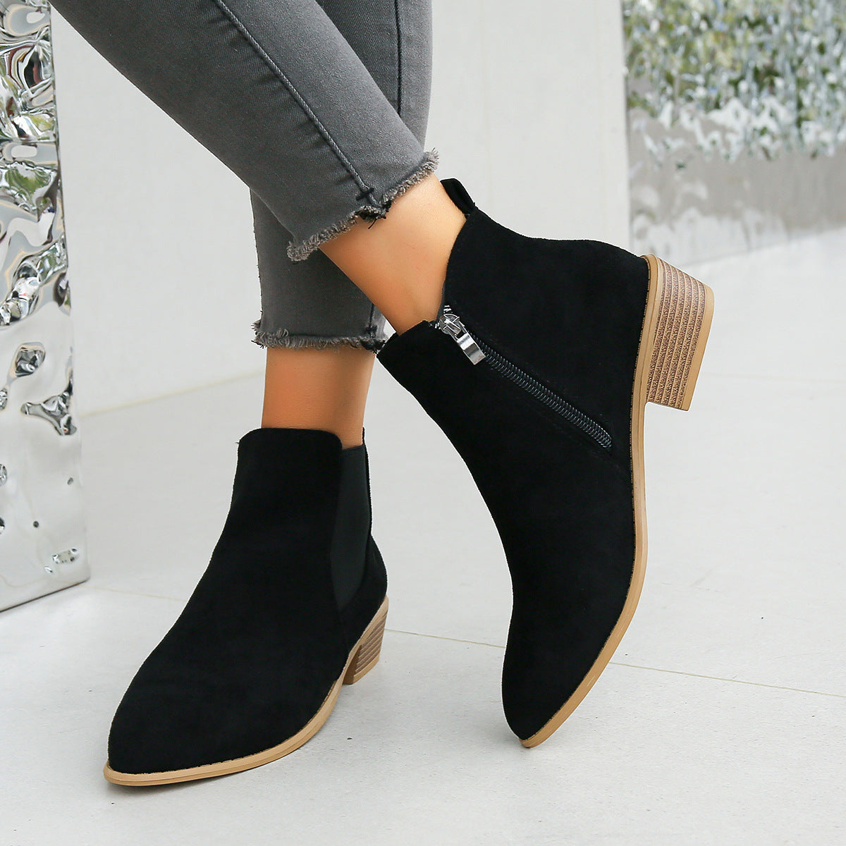 Camila | Elegant Chelsea Boots